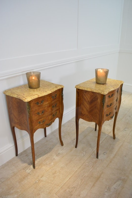 Pair Of French Bedsides-phoenix-antiques-dsc-0069-main-638048167815594398.JPG