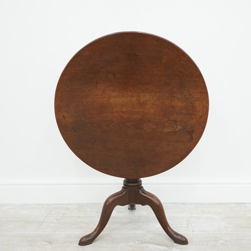 Mahogany Tilt Top Table