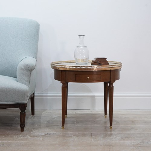Bouillotte Table