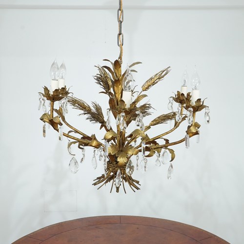 Naturalistic Light Pendant