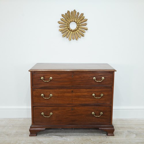 Mahogany Chest Of Drawers