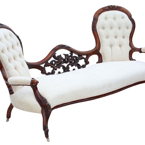 Victorian C1860 walnut chaise longue or sofa