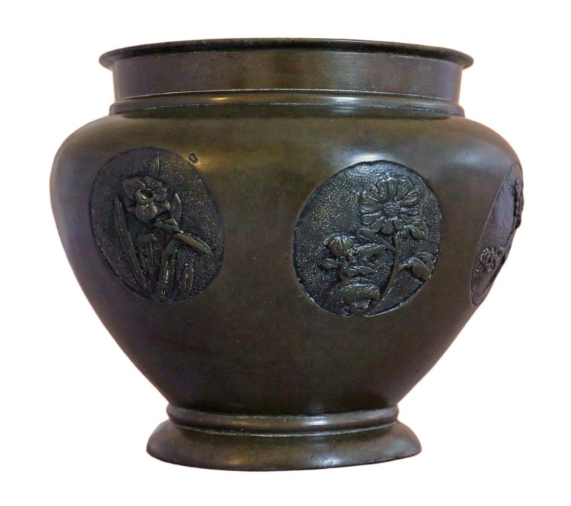 Japanese bronze Jardinière planter bowl -prior-willis-antiques-8087-2-main-637807715984309900.jpg
