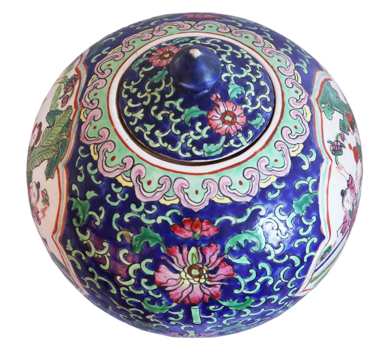 Chinese TongZhi Ginger Temple Jar Famille Rose-prior-willis-antiques-8105-5-main-637807728205656279.jpg