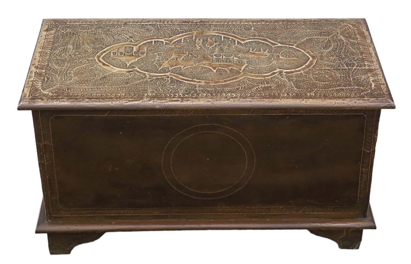 Antique Chinoiserie brass coffer chest-prior-willis-antiques-8189-7-main-638021227762707972.jpg