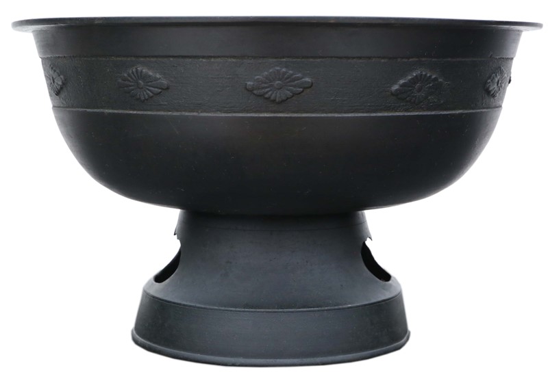 Antique Japanese bronze bowl planter Jardiniere-prior-willis-antiques-8237-3-main-637948544098499669.jpg