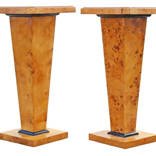 Vintage Pair Of Late 20Th Century Burr Yew Pedestal Lamp Or Side Tables