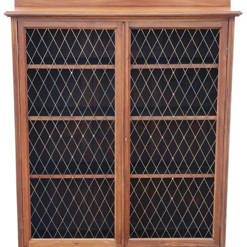 Antique C.1900 Fine Quality Walnut Bookcase