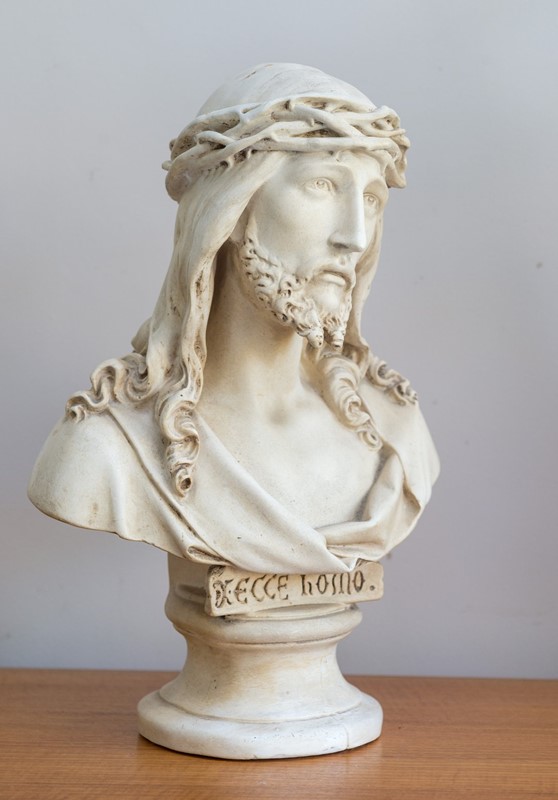 Academy Plaster Bust Of Christ, Crown Of Thorns.-project-vintage-astrikingearly20thcenturyacademyplasterbustofchrist-006-1080x-main-637568794808106343.jpg