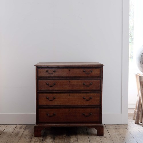 Georgian Chest Of Drawers