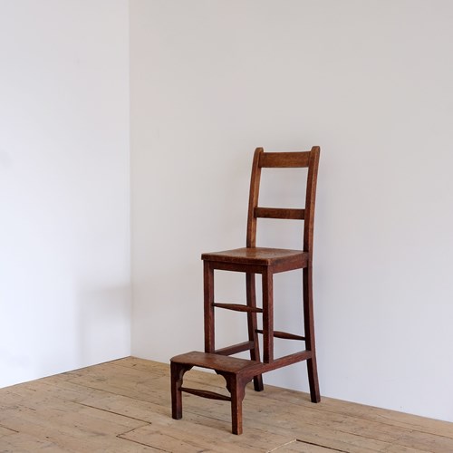 English High Chair