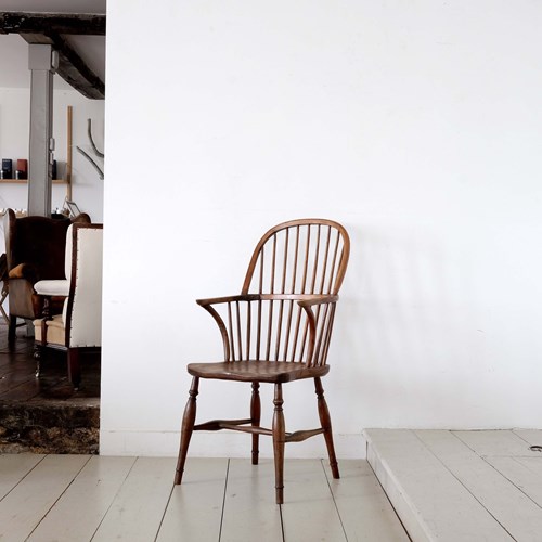 Hooped Back Windsor Armchair