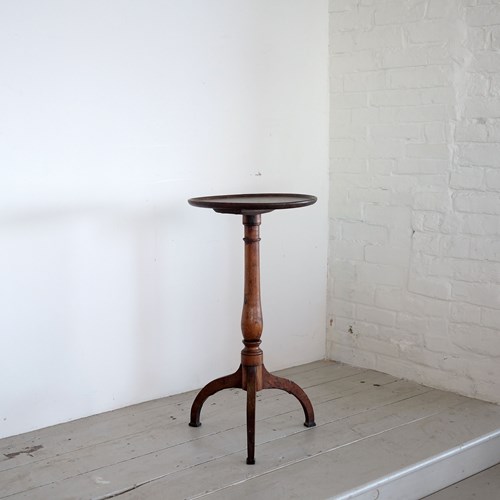 Georgian Dish Top Side Table