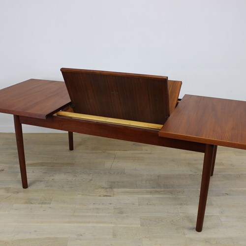 1960’S Dalescraft Teak Dining Table With Removable Legs