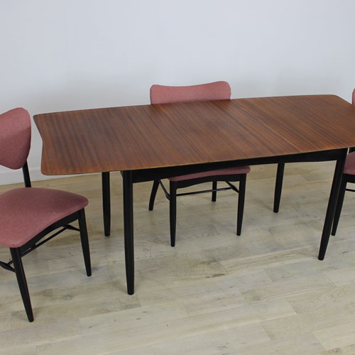 Stylish Late 1950’S Vanson Table And 4 Chairs By Peter Hayward