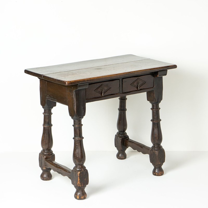 Chunky Spanish Baroque Oak Side Table With Baluster Legs, 17Th Century-rag-and-bone-5-dsc05329-main-638131281746608682.jpeg