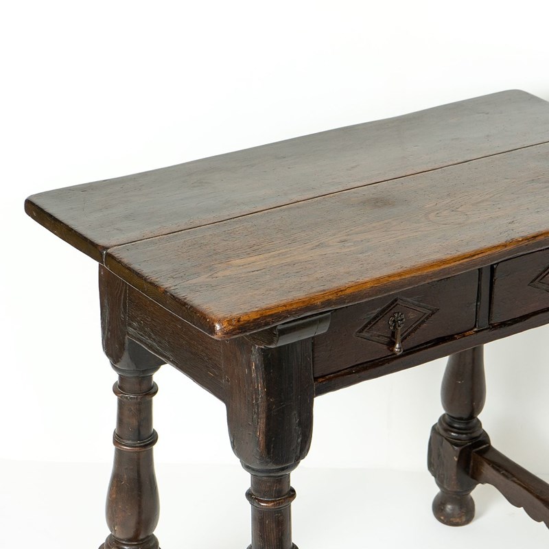 Chunky Spanish Baroque Oak Side Table With Baluster Legs, 17Th Century-rag-and-bone-9-dsc05330-main-638131281848794954.jpeg