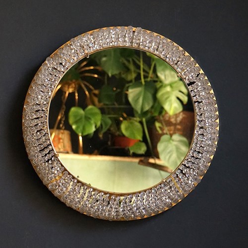 Vintage Illuminated Circular Mirror With Cut Crystal Beaded Frame, 1970S