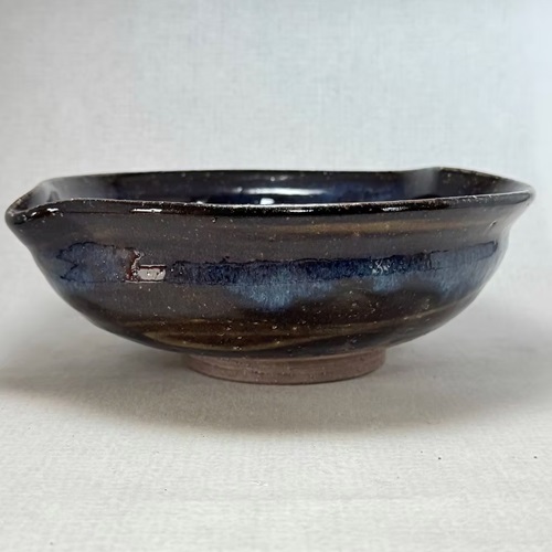 Ao-Hagi Hagi Ware Serving Bowl By Seigan Yamane