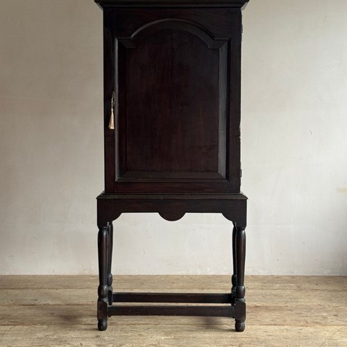 18Thc Oak Cupboard On Stand