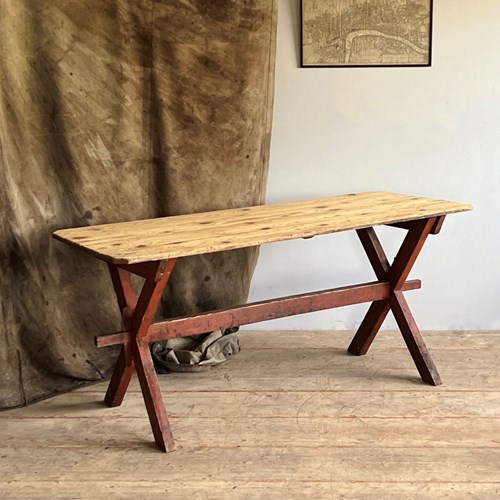 19Thc X Frame Tavern Table