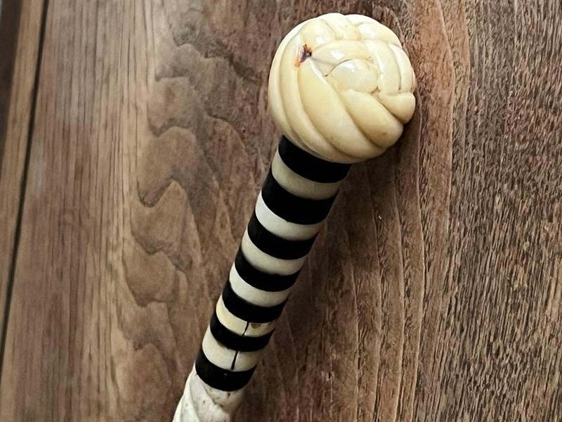 Antique Whalebone Cane With Turks Head Knot.-repton-co-5-null-main-638147758486913625.jpeg