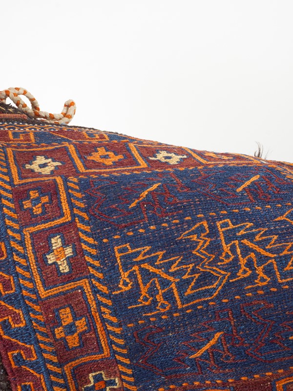 Fine Quality Persian Soumak Saddle Bag-roche-coward-antiques-bakhtiari-persian-saddlebags-00015-main-637023151965684380.jpg