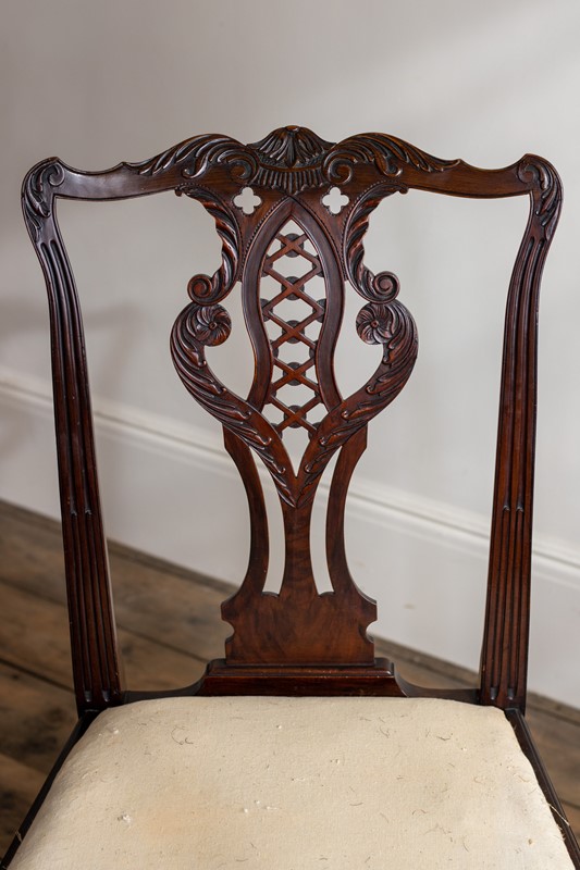 A pair of George III style mahogany side chairs-ron-green-5881b9fa-8e2c-48b5-8798-95bd63bd3fd1-main-637719812940619630.jpeg