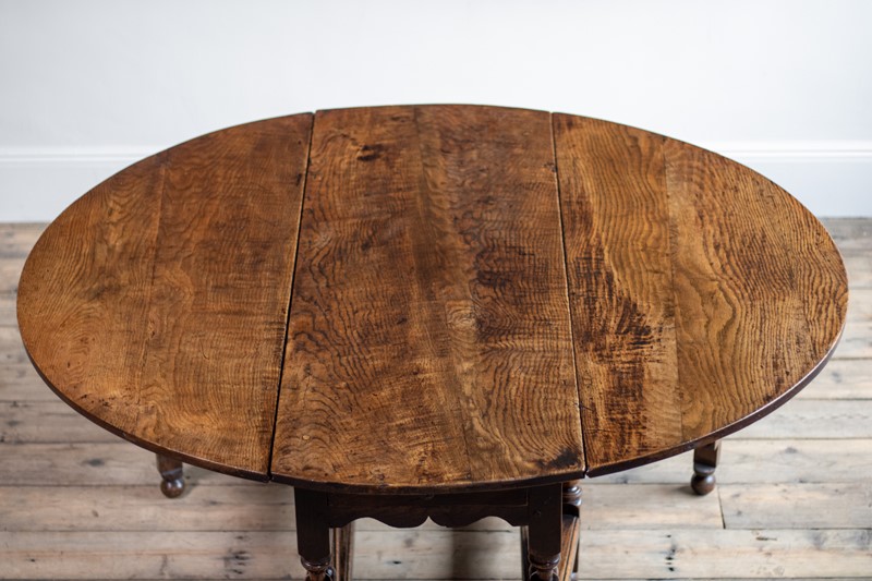 A large 17th century oak gate-leg dining table-ron-green-b282d9b5-8200-41ec-a3ba-eb5db6969398-main-637775058373594792.jpeg