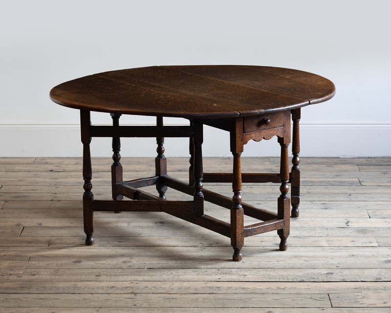 An early 18th century oak gate-leg table-ron-green-ron-green-3485-edit-main-637683399736039274.jpg