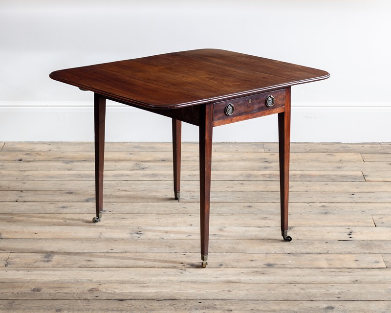 A George III mahogany Pembroke table-ron-green-ron-green-3827-main-637707740901294373.jpg