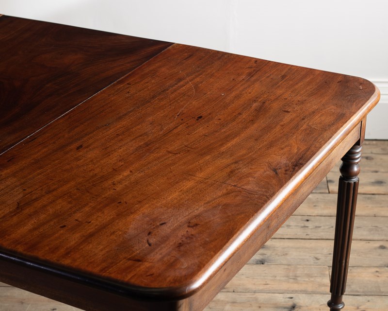 A William IV Mahogany Dining Table-ron-green-studio-session-039-main-638067173797422643.jpg