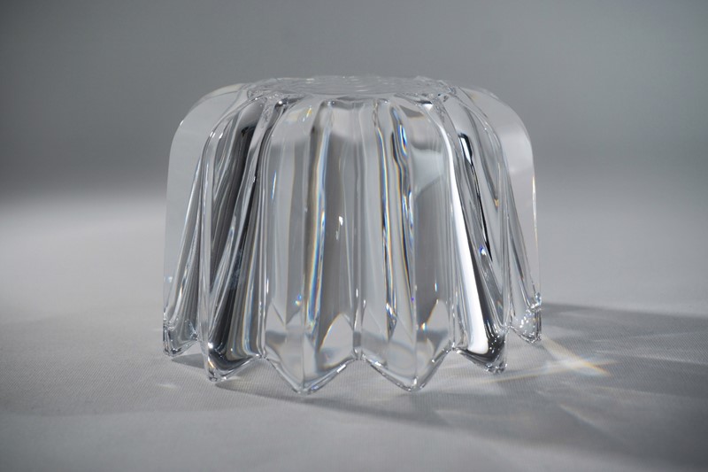 Orrefors Crystal Fleur Bowl By Jan Johansson, Signed-roomscape-dsc04107-1500x999-main-637113834892088904.jpg