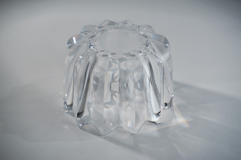 Orrefors Crystal Fleur Bowl By Jan Johansson, Signed-roomscape-dsc04112-1500x1000-main-637113834924276226.jpg