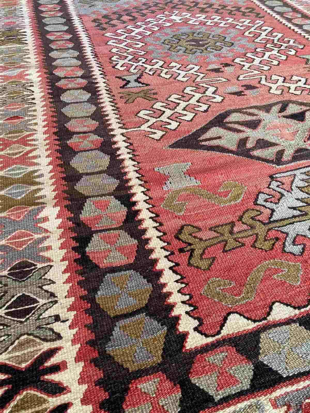 Vintage Anatolian Kilim 1.70M X 1.10M - Decorative Collective