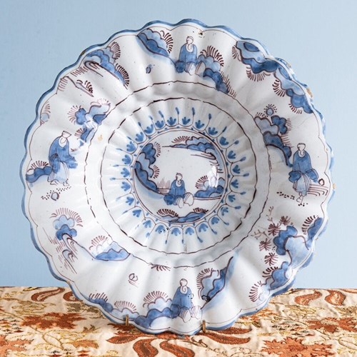 Frankfurt Faience, Blue & White Lobed Chinoiserie Dish, 18Th Century