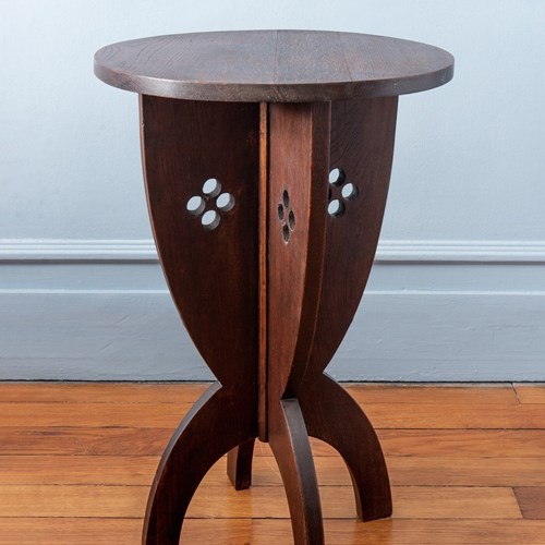 French Arts & Crafts Modernist Oak Pedestal Table, C. 1920