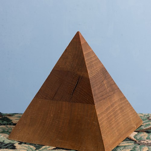 Oak Pyramid, Midcentury