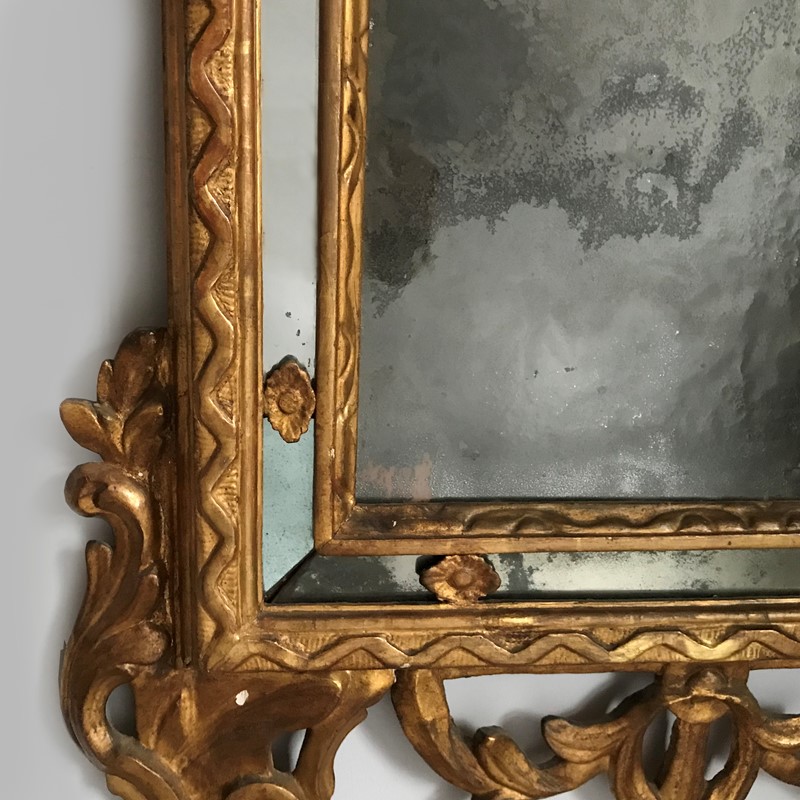 Italian C18th Giltwood Mirror-shane-meredith-antiques-italian-c18th-giltwood-zigzag-mirror-main-637800438592861019.jpg