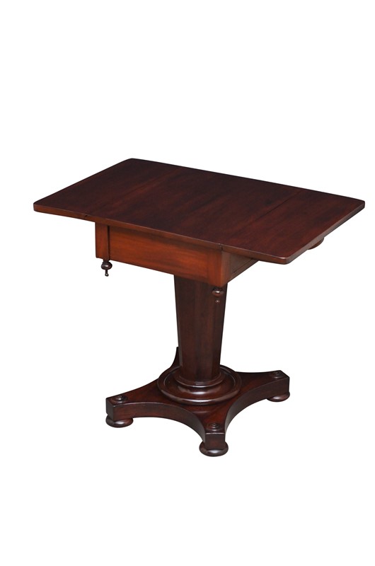  Early Victorian Mahogany Drop Leaf Table-spinka-co-1-main-637592787506016990.jpg