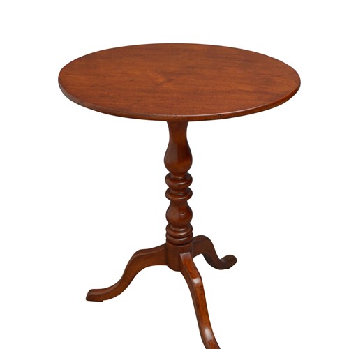 Elegant Early Victorian Tilt Top Table