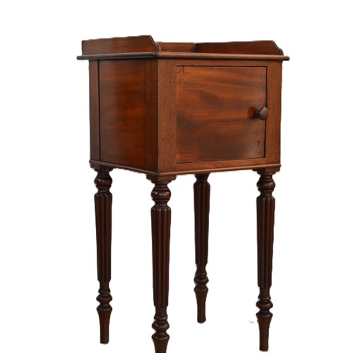  Gillows Mahogany Bedside Cabinet C1840