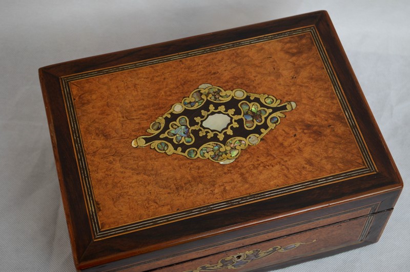 Magnificent Victorian Jewellery Box in Amboyna-spinka-co-3-main-637278240286640425.jpg
