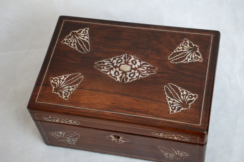 Elegant Early Victorian Jewellery Box with Tray-spinka-co-4-main-637278223886249404.JPG