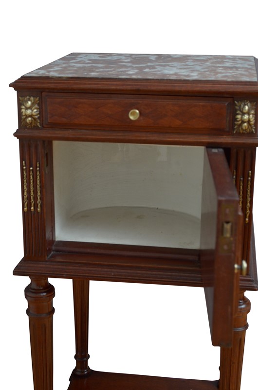 Antique Mahogany Bedside Cabinet-spinka-co-4-main-638028316898528946.JPG
