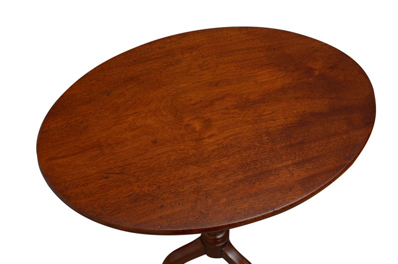 Elegant Early Victorian Tilt Top Table-spinka-co-6-main-637318754224579207.jpg