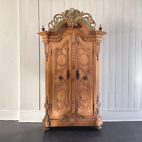 A Petite 18Th C Carved Cupboard With Crest