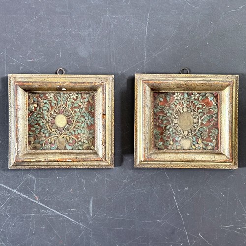 A Pair Of 18Th Century Italian Paperolles In Gilt Wood Frames