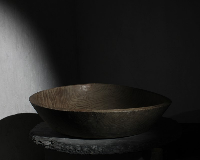 HUGE Edo Period Japanese Dug-Out Cedar Bowl-studio-125-canon-0310-main-638045497041736786.jpg