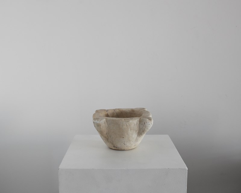 A Large And Simple Early 19Th C. Catalan Marble Mortar  -studio-125-canon-2063-main-638236505302682905.jpg